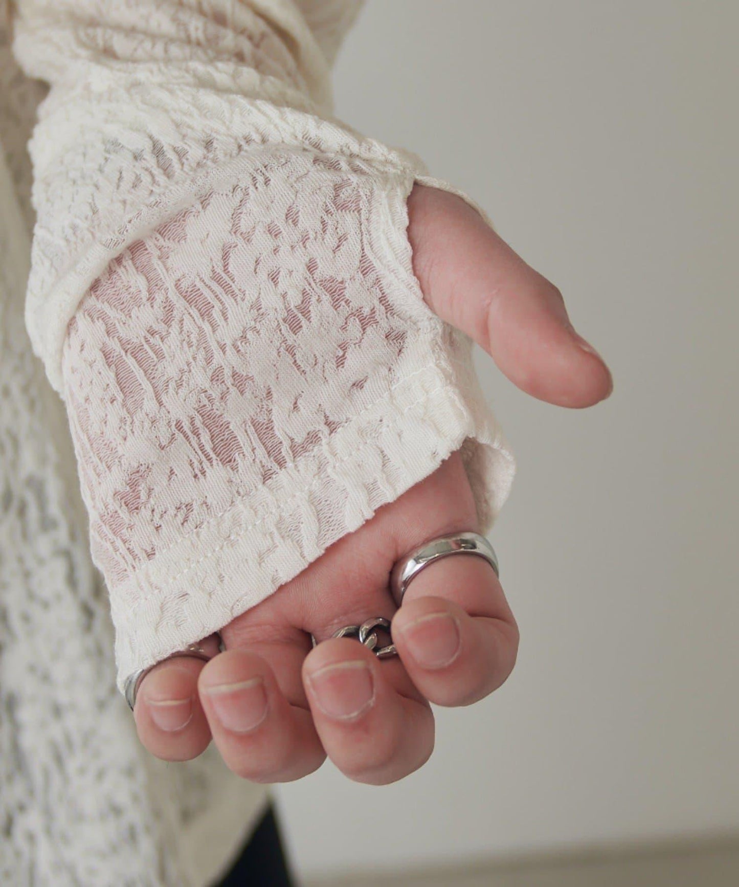 拼接透紗套頭上衣