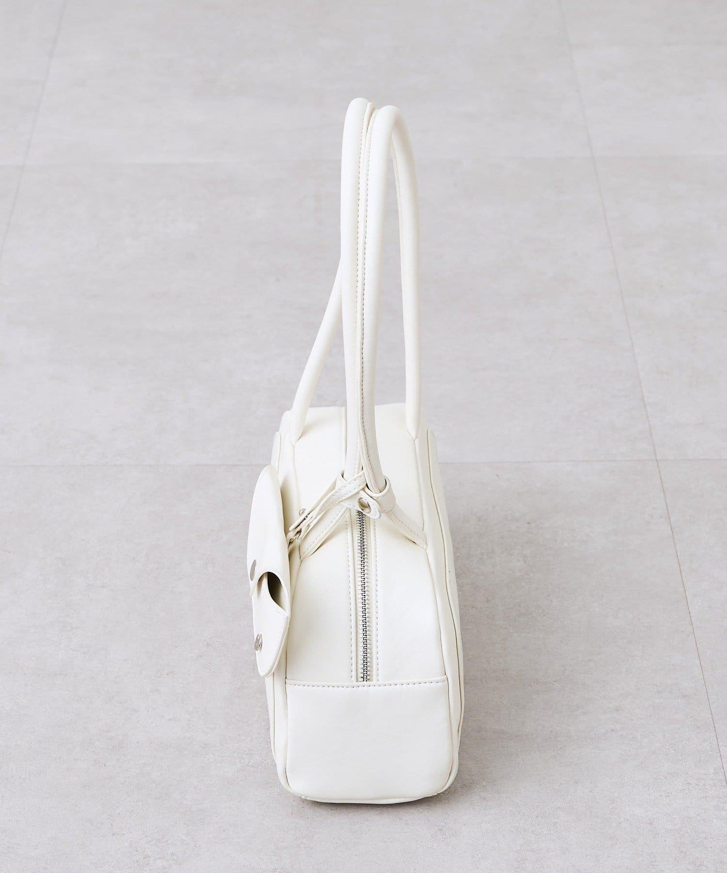 眼鏡掛扣設計圓形BAG 包