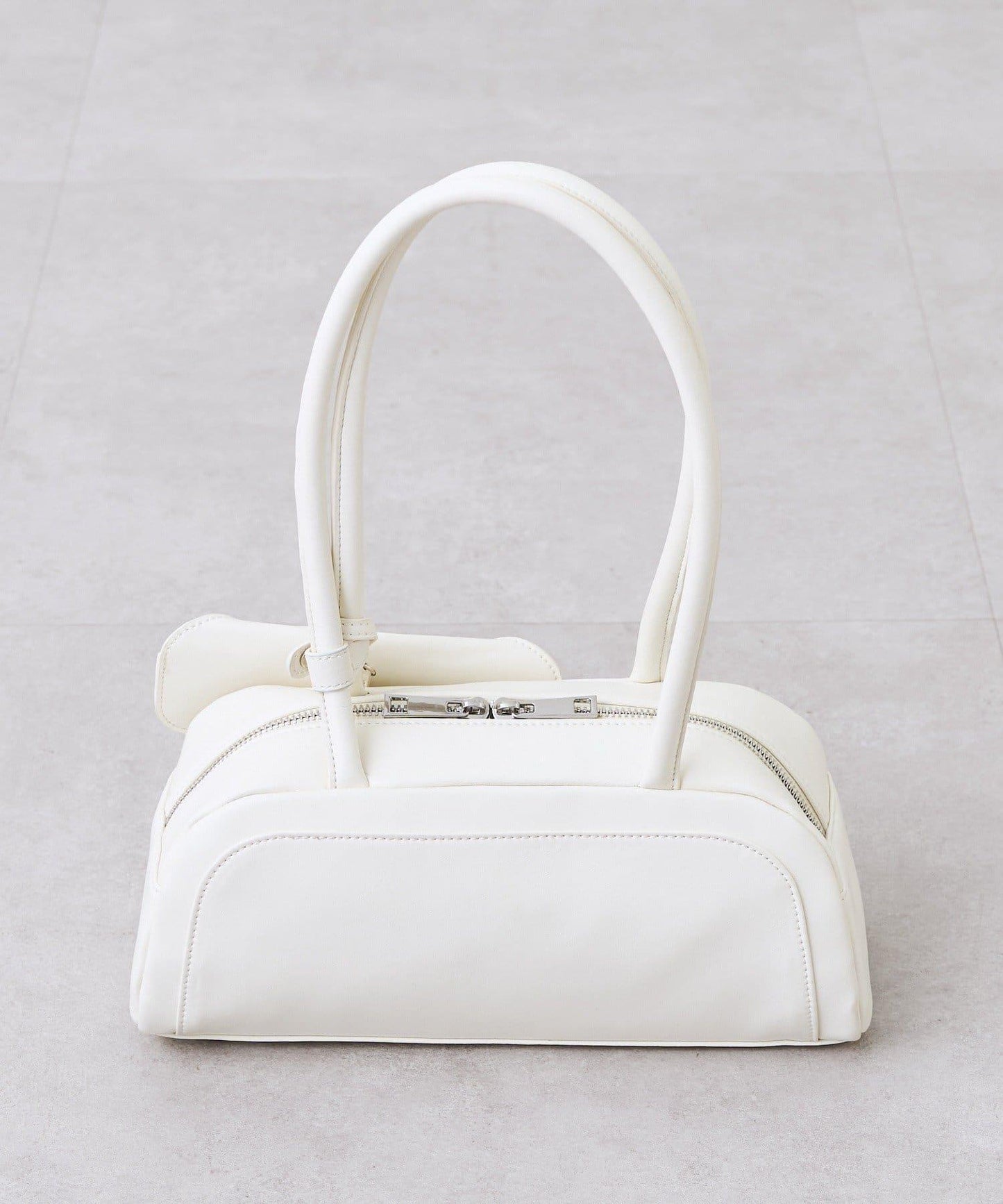 眼鏡掛扣設計圓形BAG 包