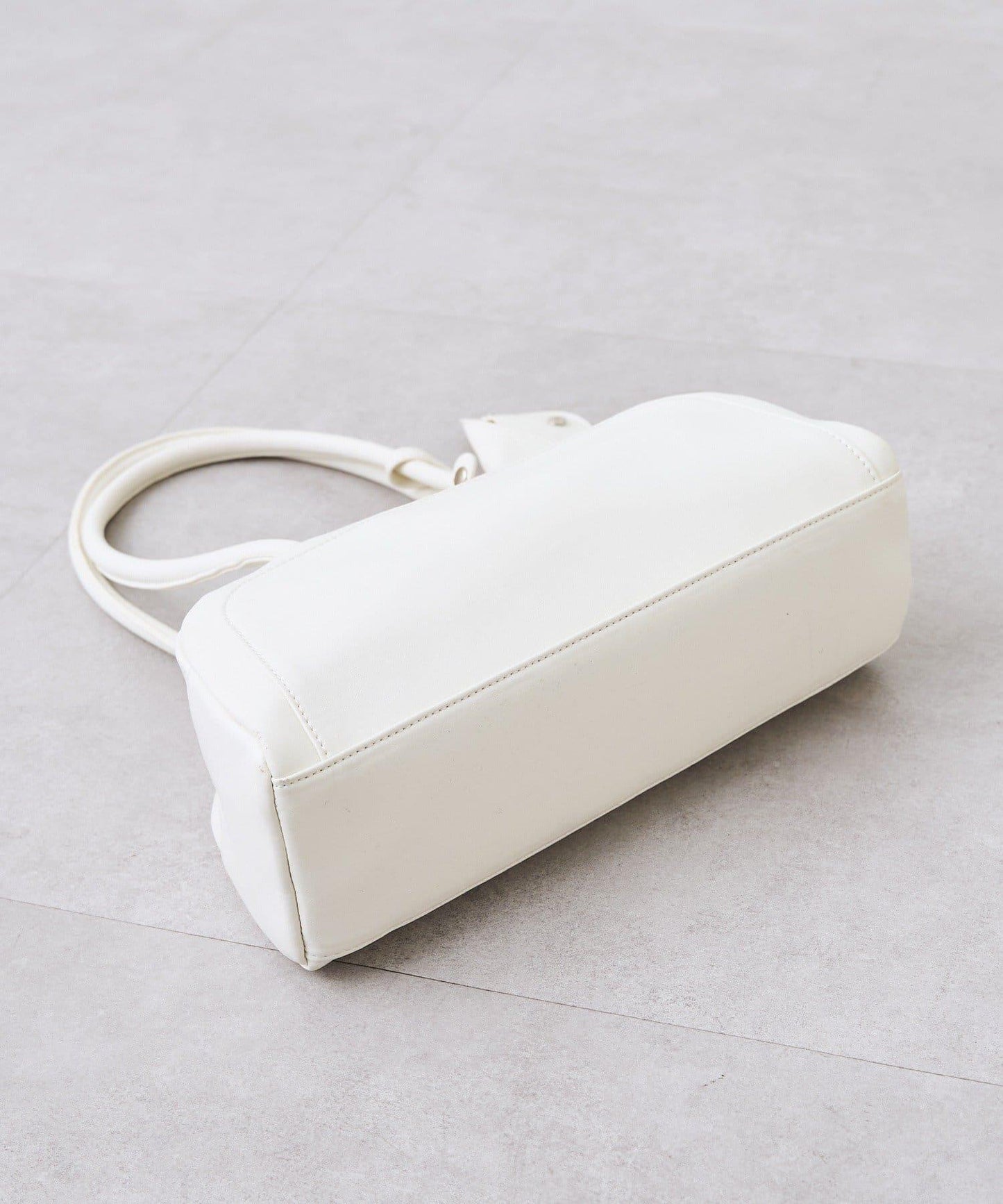 眼鏡掛扣設計圓形BAG 包
