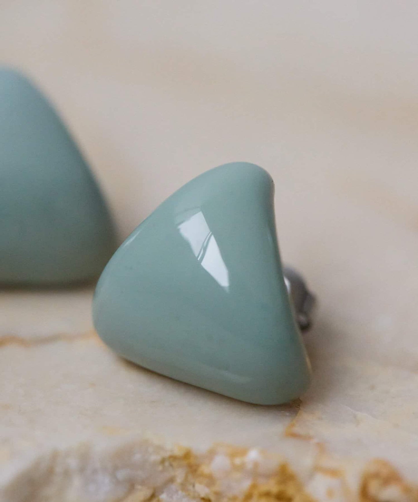 ear PAPILLONNER 彩色三角造型耳飾