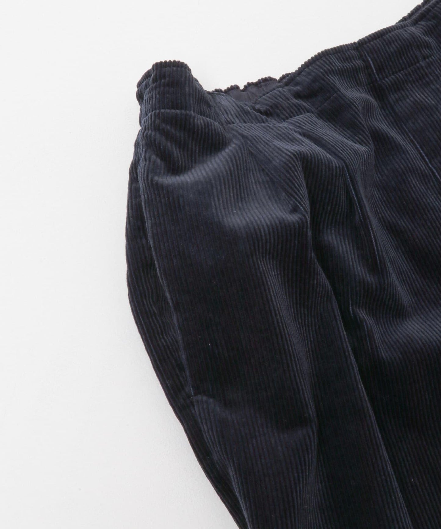 燈芯絨面料 褲子 O.COTTON WALE CORDUROY TR