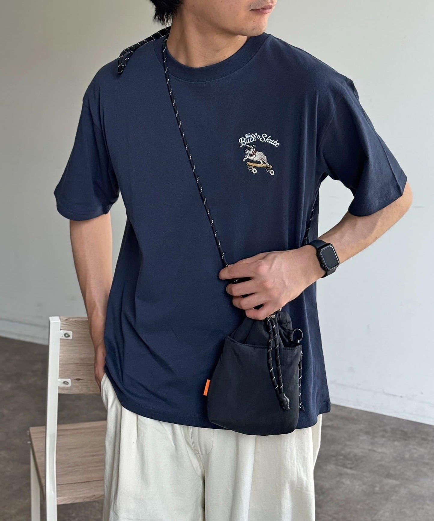 多款背部刺繡T恤