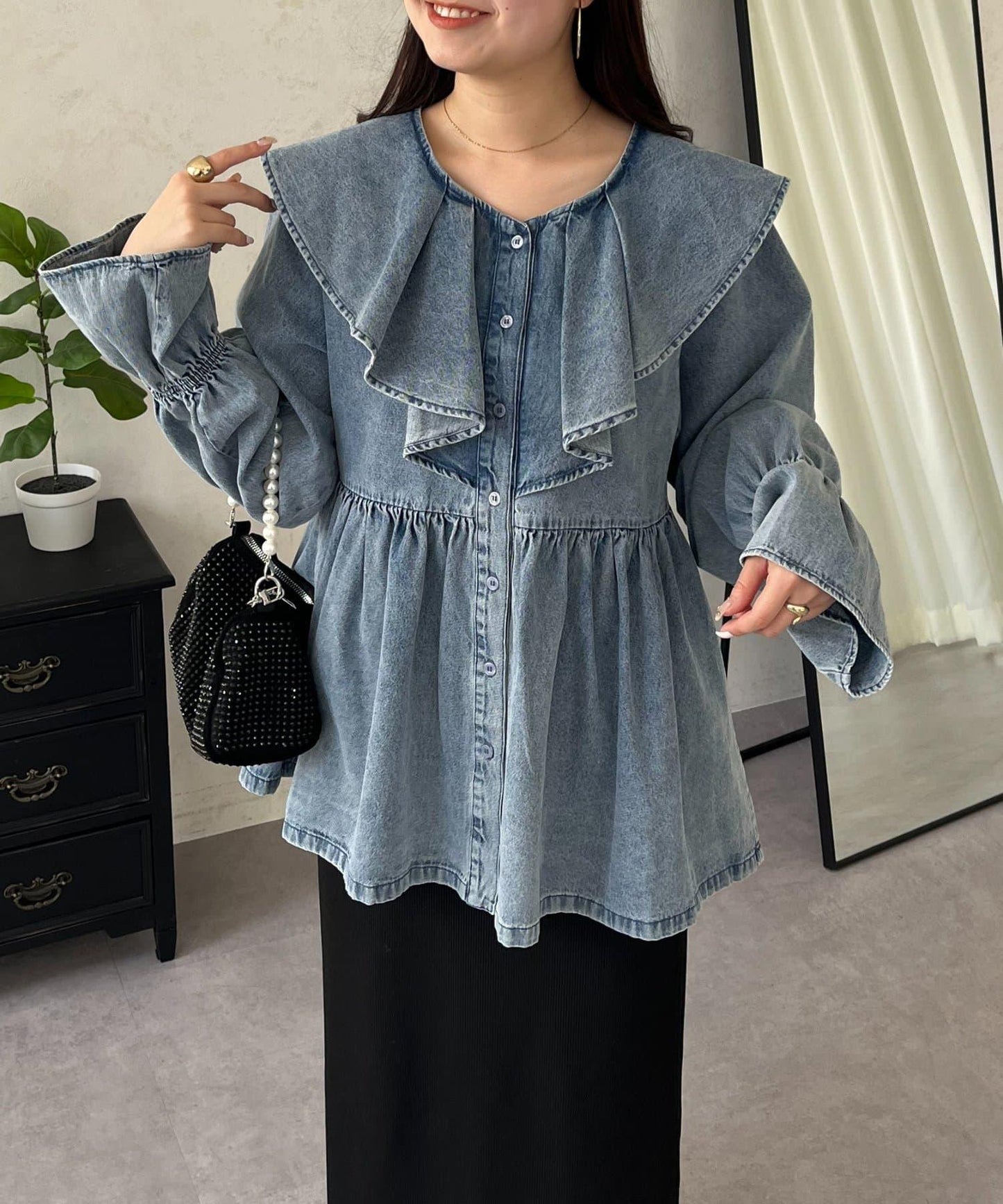 荷葉邊下襬 牛仔襯衫