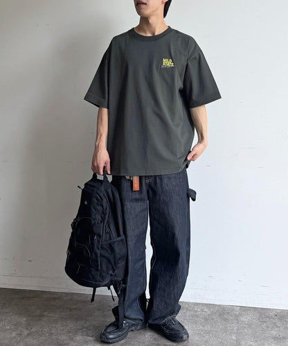 多款背部刺繡T恤