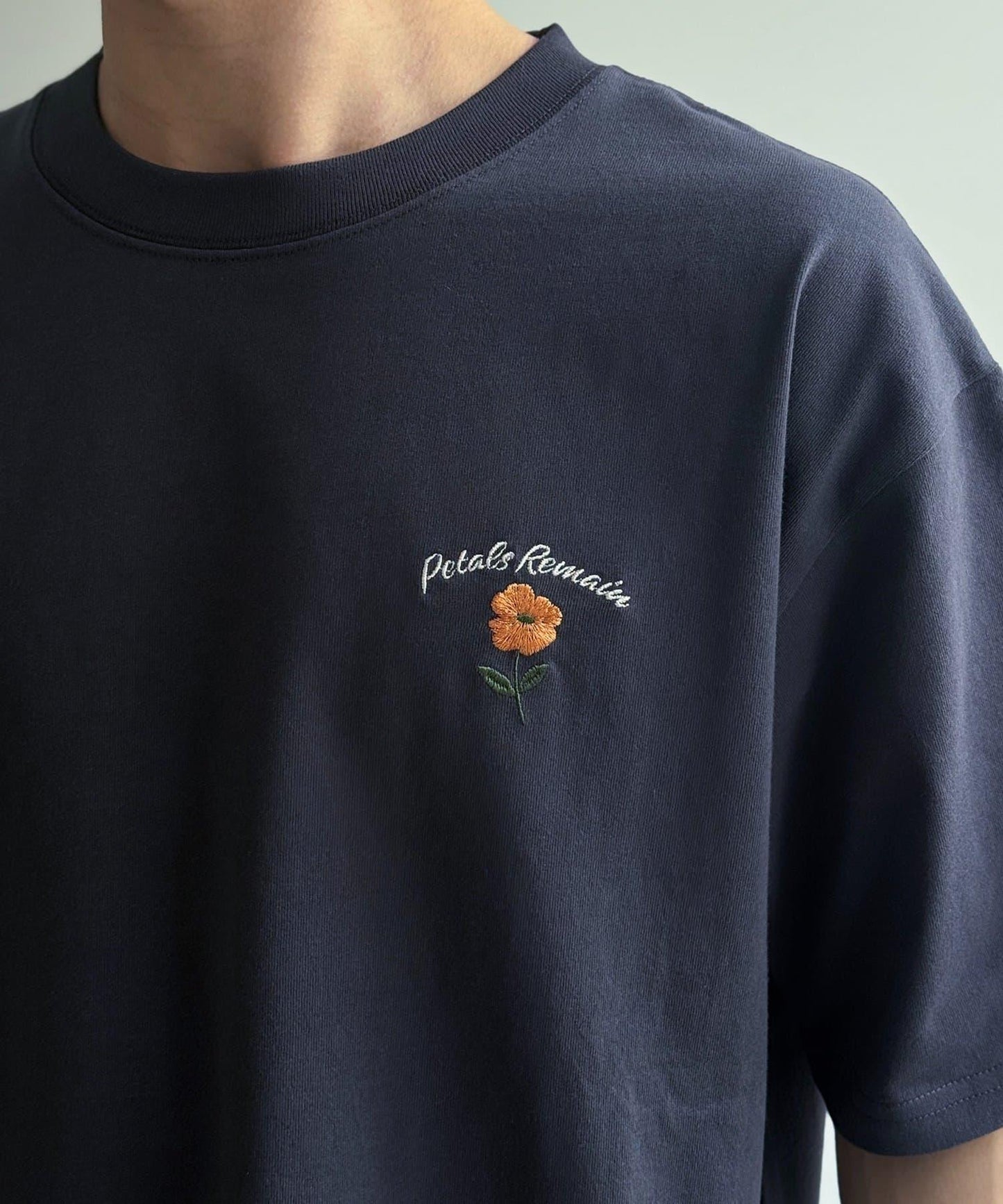 多款背部刺繡T恤