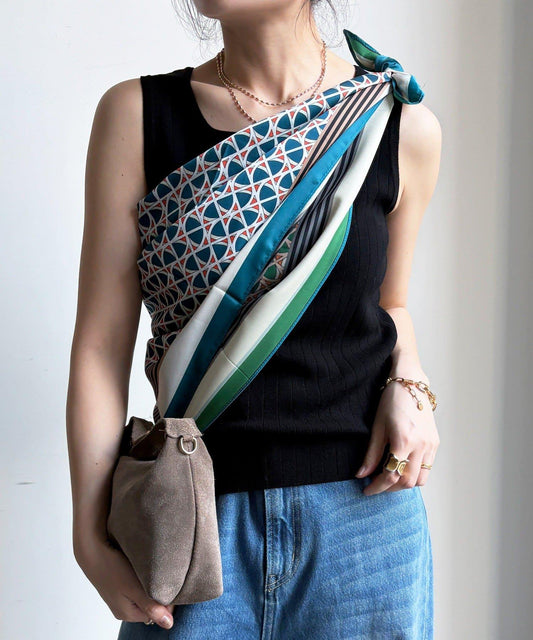 可雙面佩戴幾何圖案圍巾