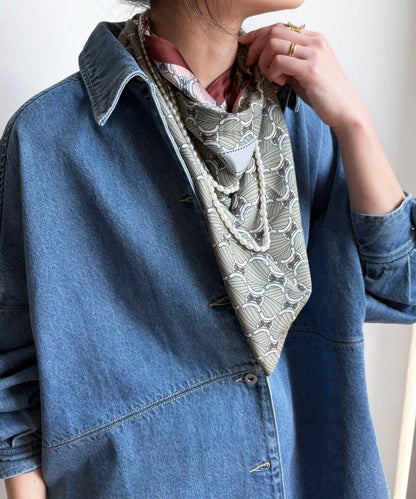 可雙面佩戴幾何圖案圍巾