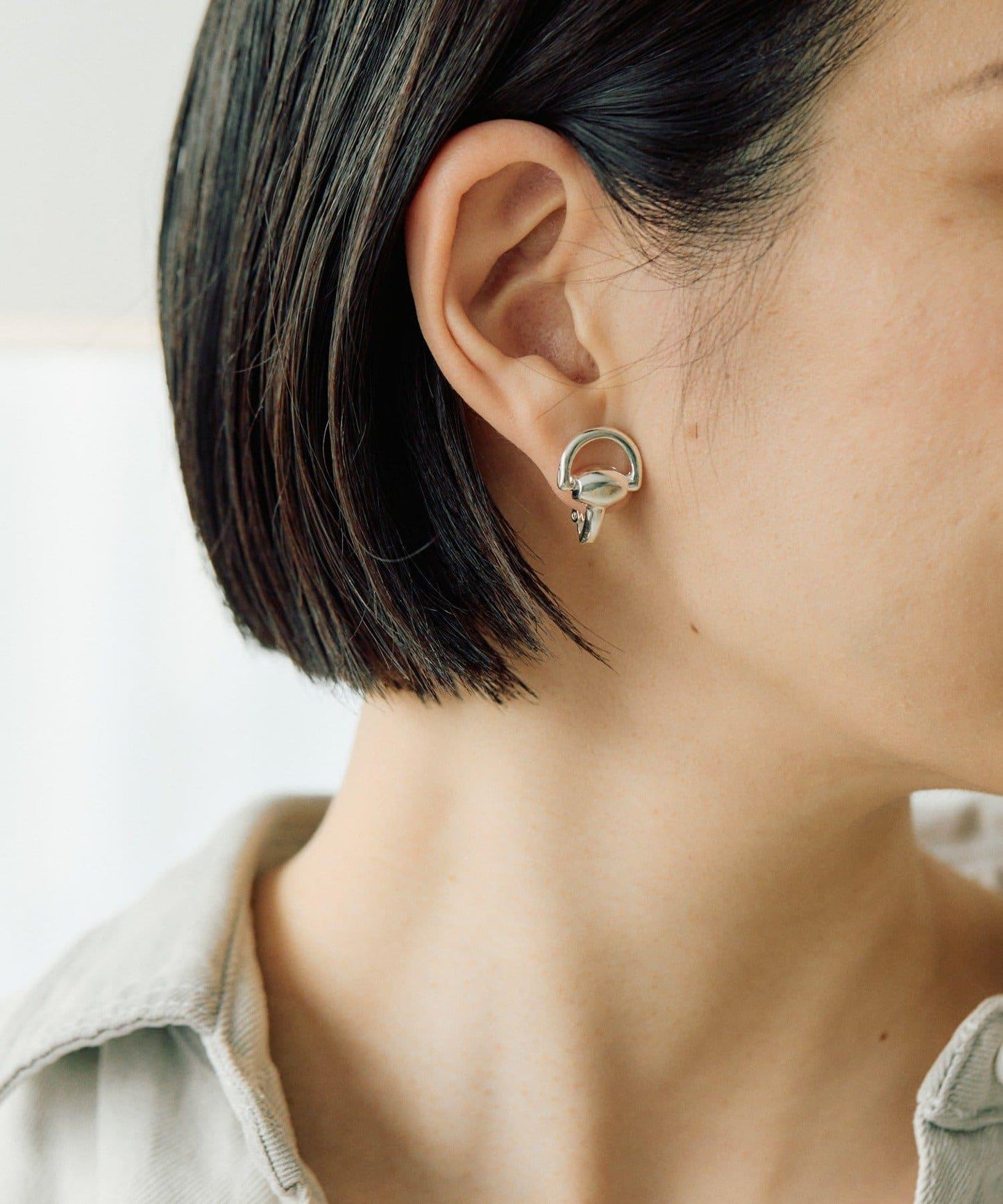 【ear PAPILLONNER】ホースビットイヤリング