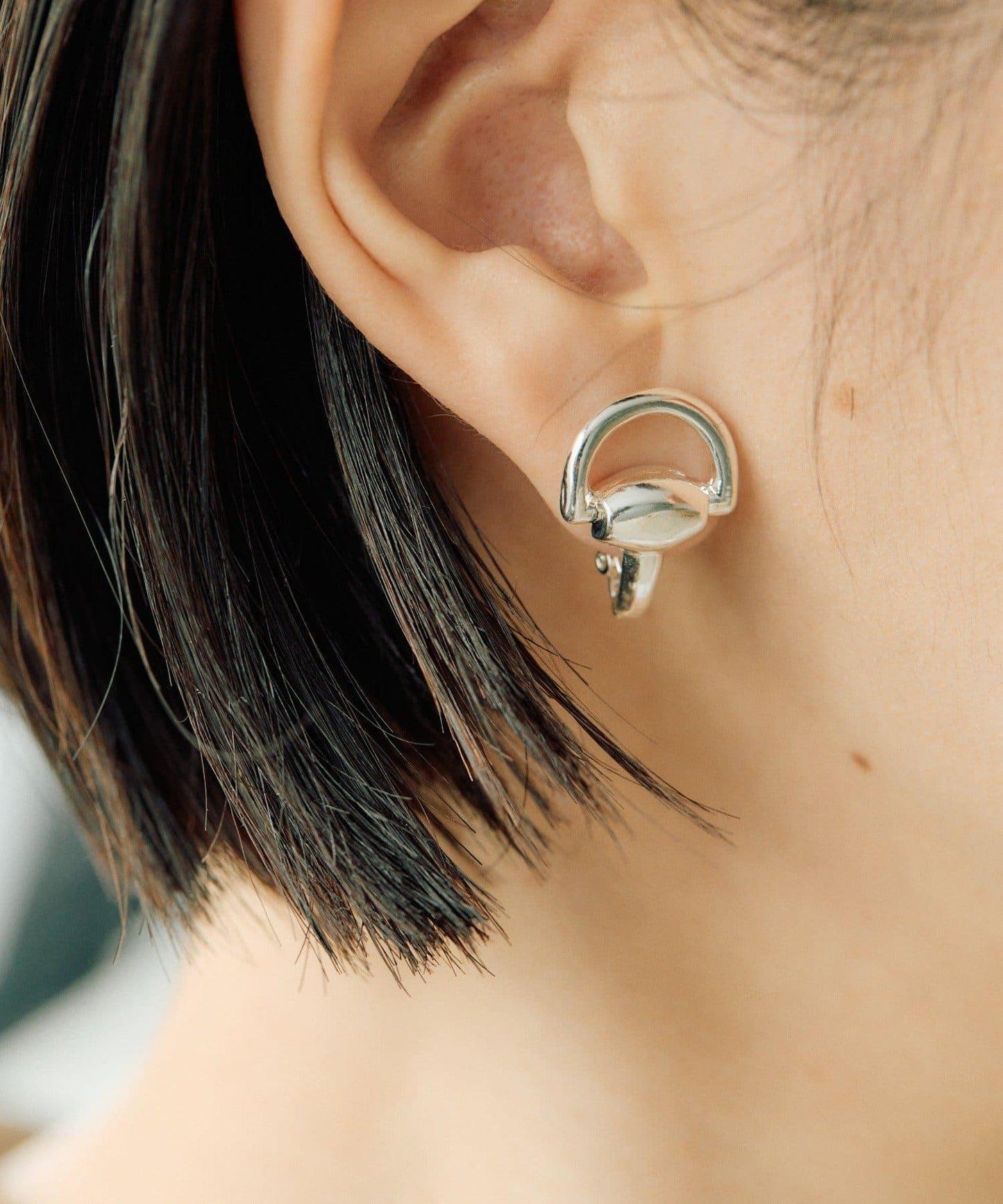 【ear PAPILLONNER】ホースビットイヤリング