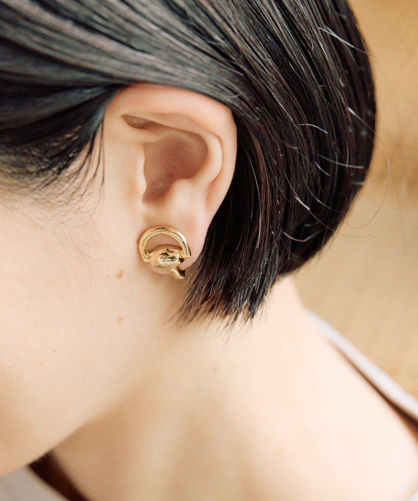 【ear PAPILLONNER】ホースビットイヤリング