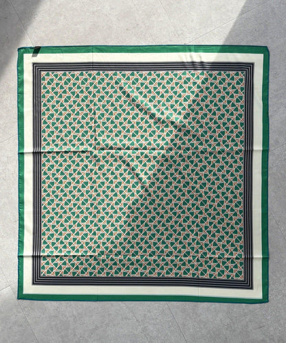 可雙面佩戴幾何圖案圍巾