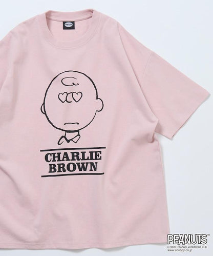 PEANUTS（史努比） チャーリー・ブラウン 寬鬆版心形眼圖案圓領T恤