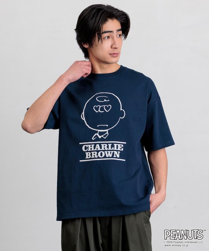 PEANUTS（史努比） チャーリー・ブラウン 寬鬆版心形眼圖案圓領T恤