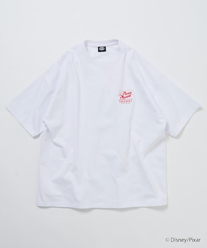 【TOY STORY/トイ・ストーリー】 別注 ビッグシルエット バックプリント クルーネックTシャツ/Pizza Planet 【限定展開】