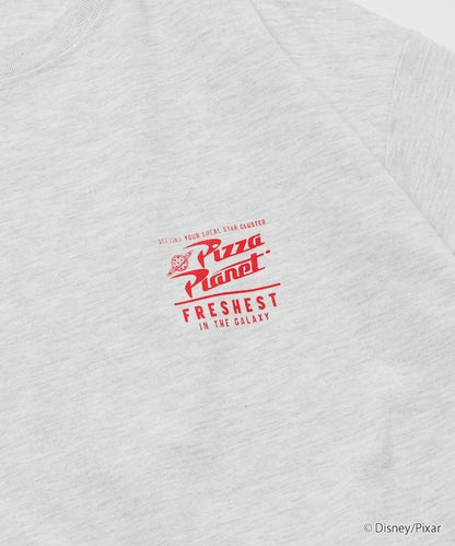 【TOY STORY/トイ・ストーリー】 別注 ビッグシルエット バックプリント クルーネックTシャツ/Pizza Planet 【限定展開】