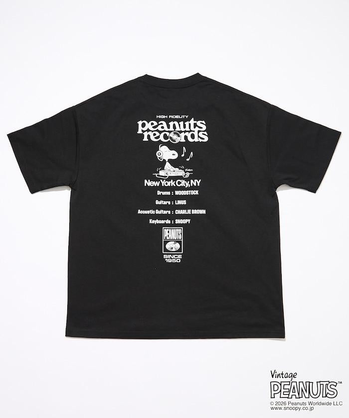 PEANUTS（花生漫畫） Records 背部印花寬鬆圓領T恤