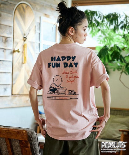 PEANUTS（花生漫畫） 寬鬆廓形 背面印花 圓領T恤
