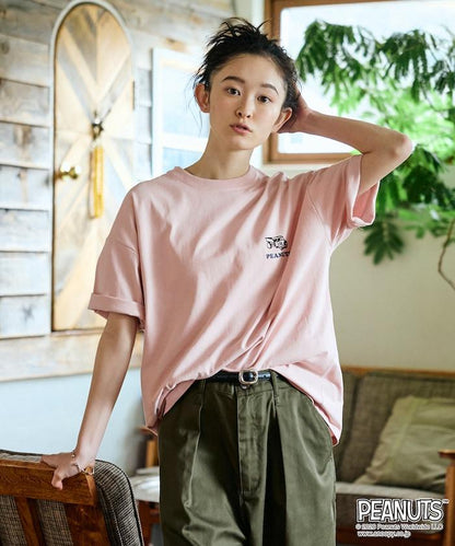 PEANUTS（花生漫畫） 寬鬆廓形 背面印花 圓領T恤