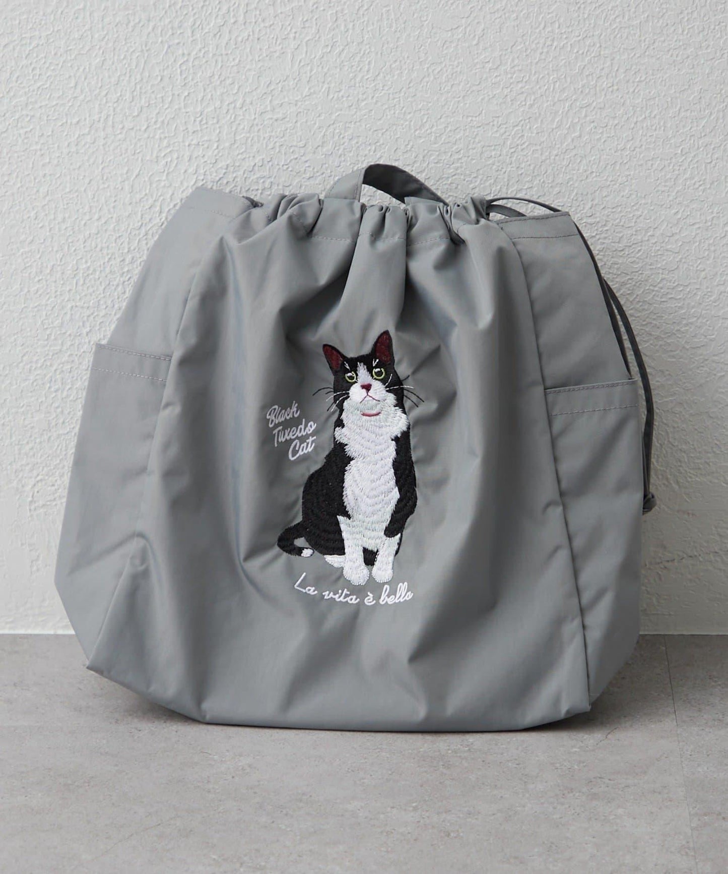適合散步的 動物刺繡 束口托特包