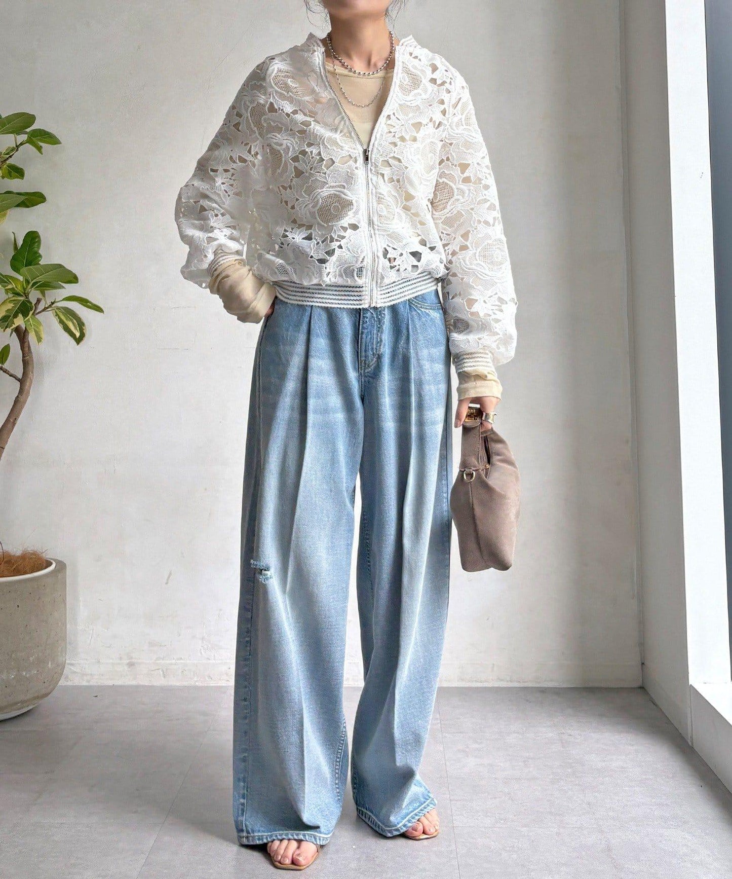 花朵蕾絲 短外套