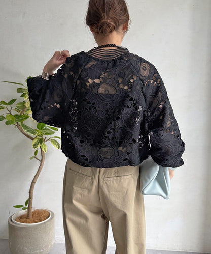 花朵蕾絲 短外套