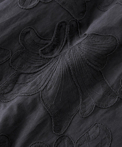 時尚感十足 鏤空刺繡 褲子