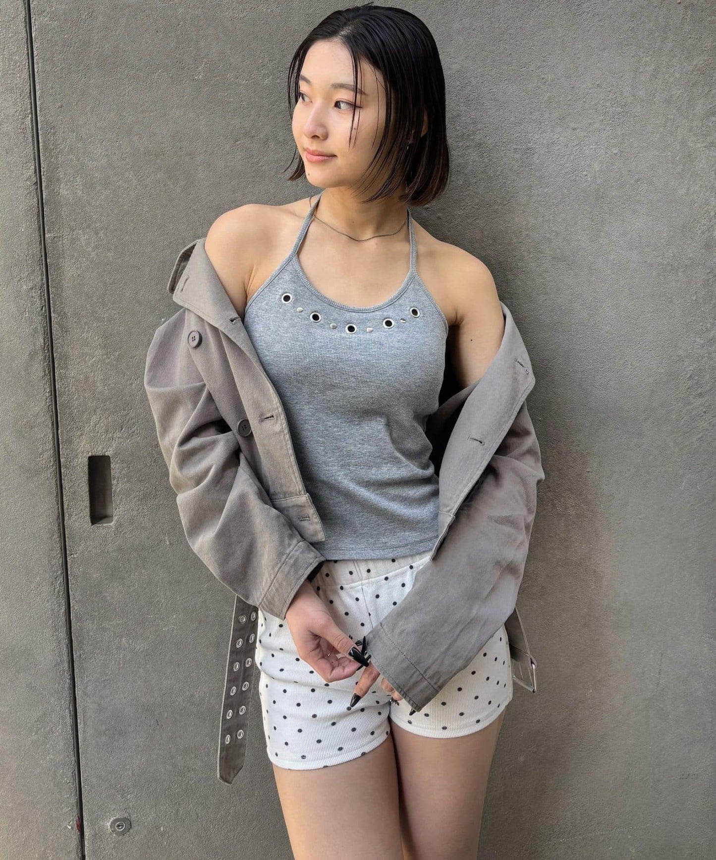內置胸墊 鏤空掛脖吊帶背心