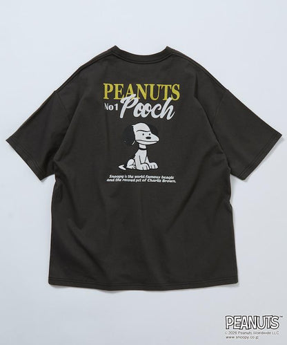 《PEANUTS》/《PEANUTS》（花生漫畫） POOCH T恤 大廓形 背部印花 圓領