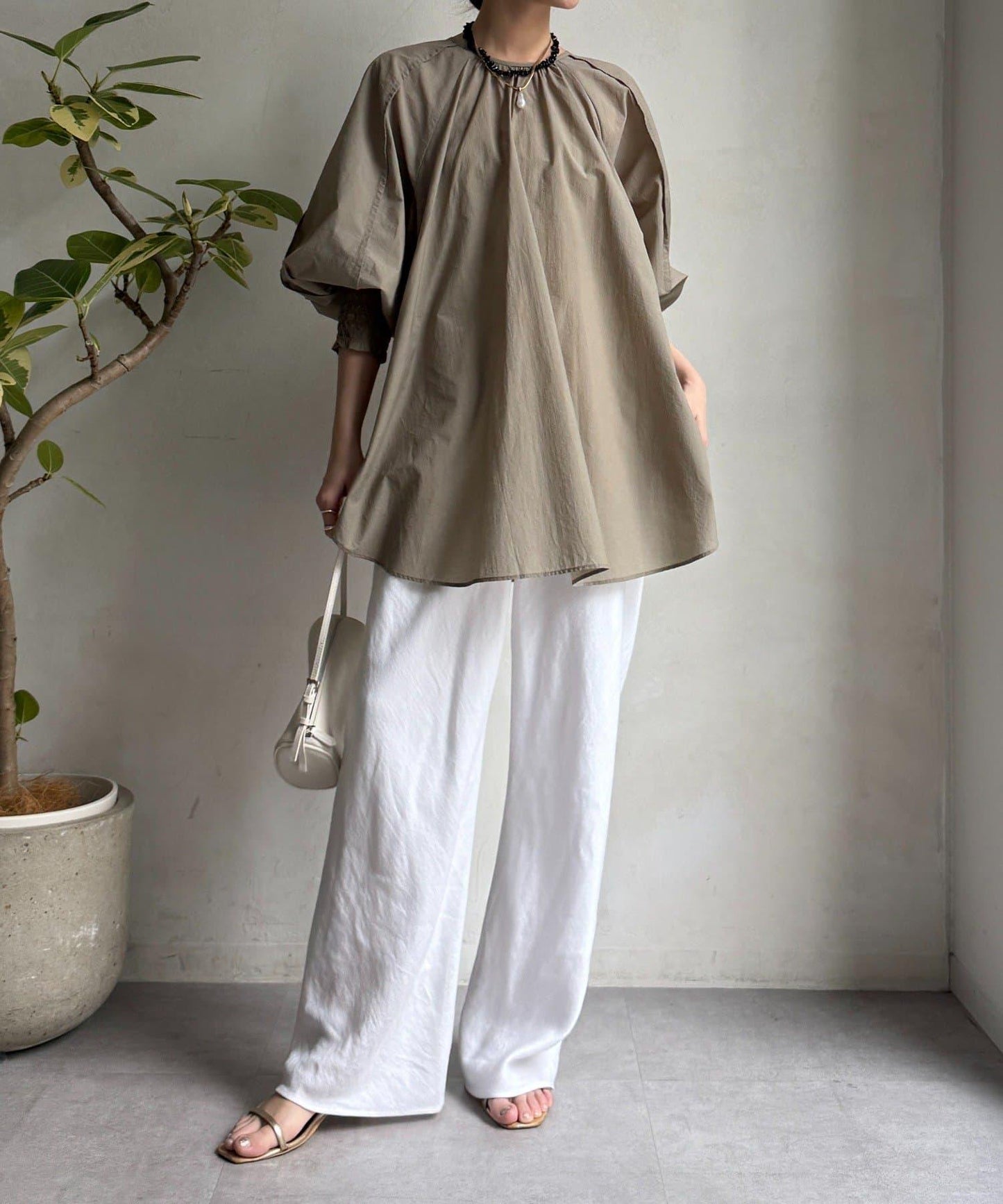 抽褶袖口 長款上衣 襯衫款