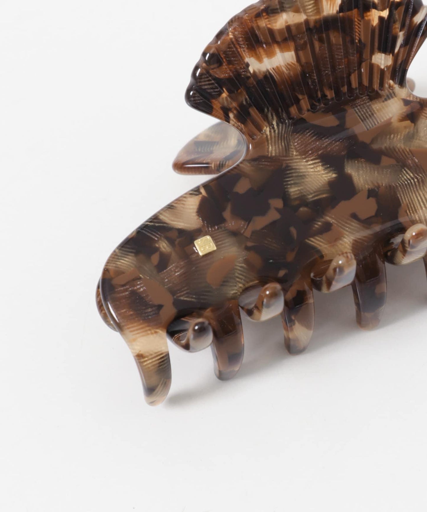 Sophie Buhai SMALL FAN SHELL CLAW 抓夾