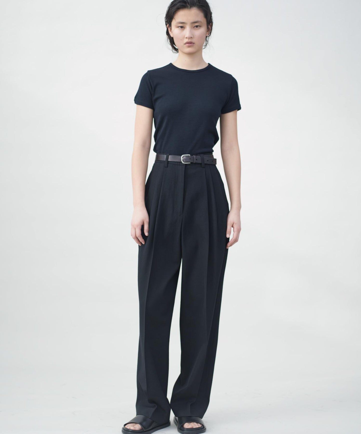new basic HIGH TWIST WOOL PANTS 高捻羊毛 褲子