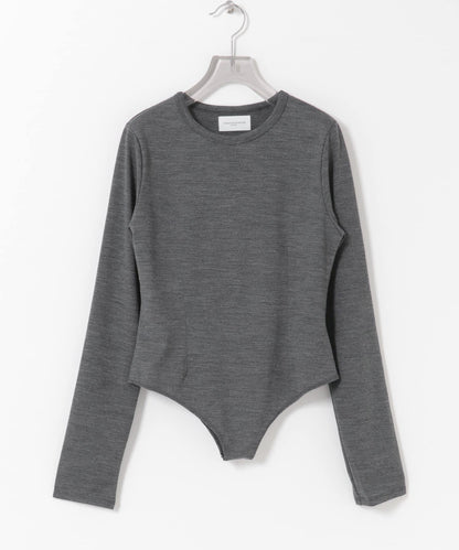 new basic WASHABLE WOOL CONTOUR TOP 上衣