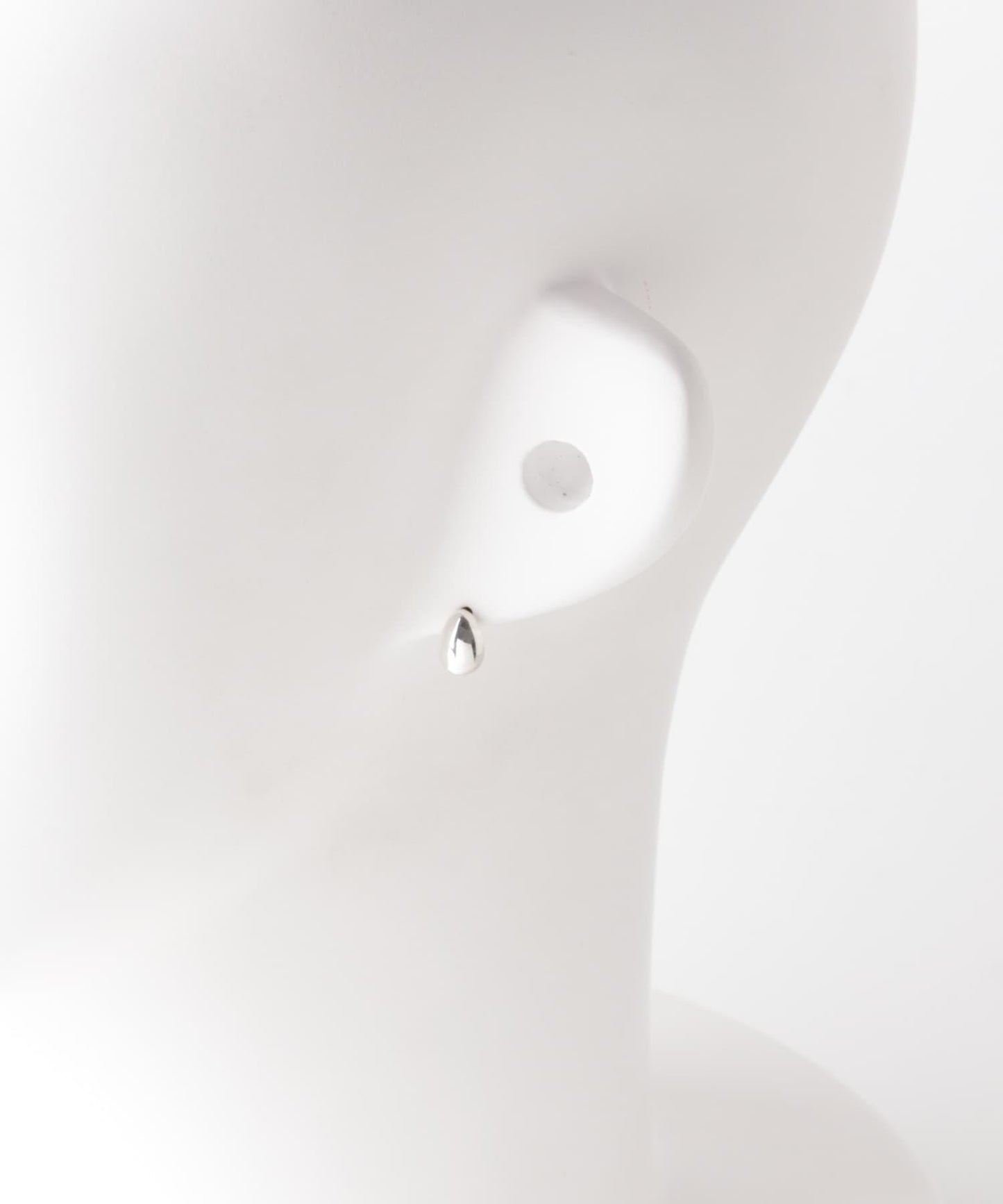 Sophie Buhai TINY EGG STUDS 小巧蛋形耳釘