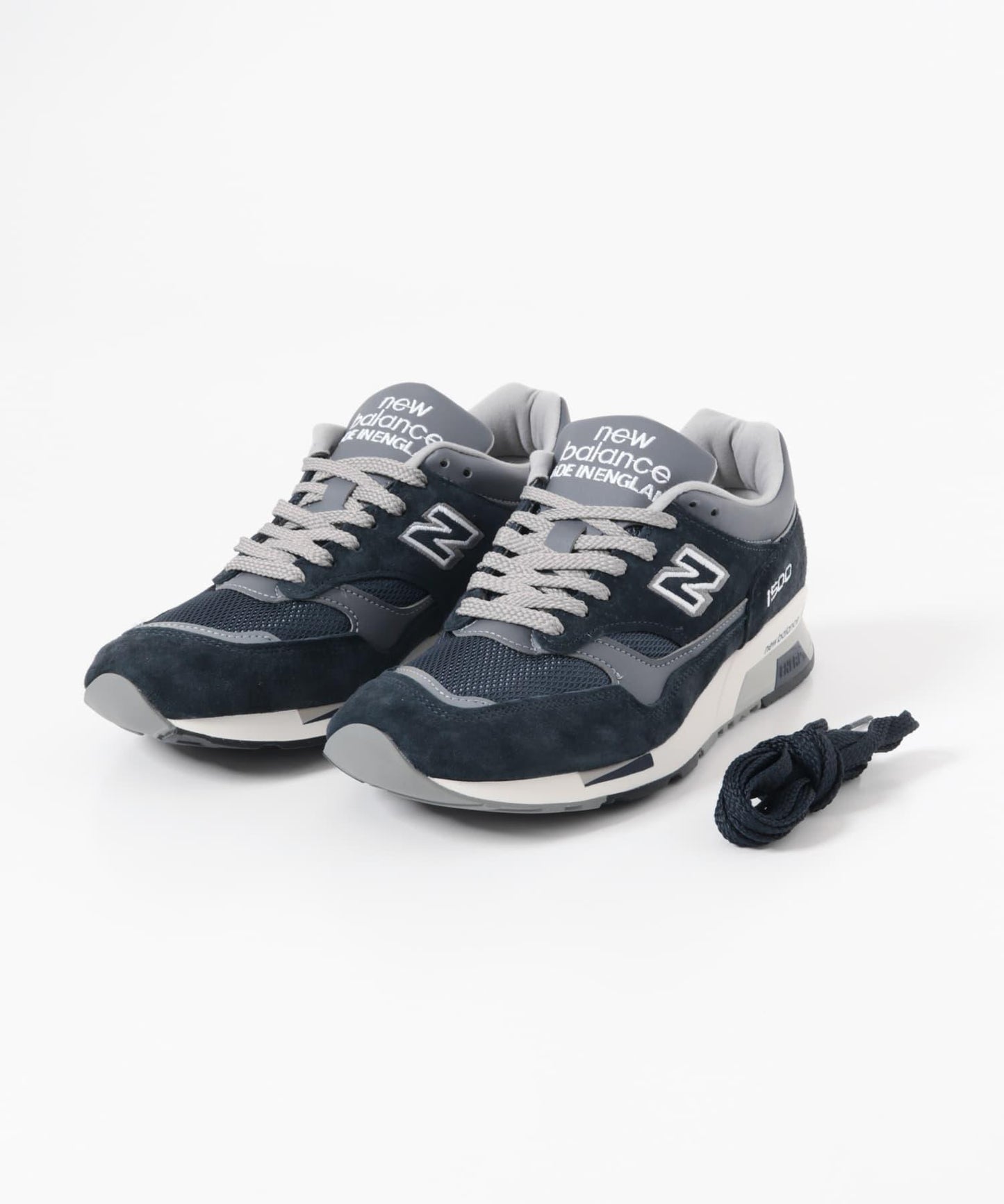 NEW BALANCE U1500PNV 運動鞋