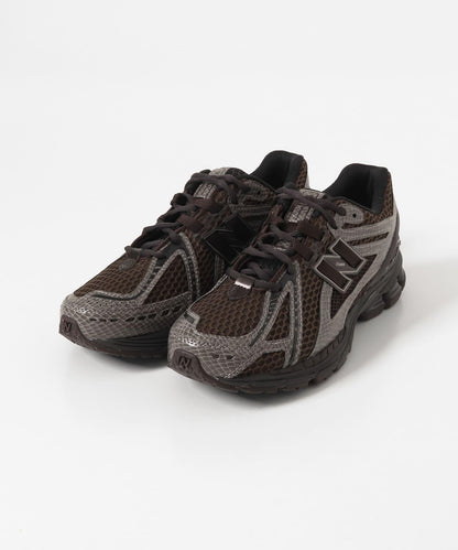 NEW BALANCE 1906R
