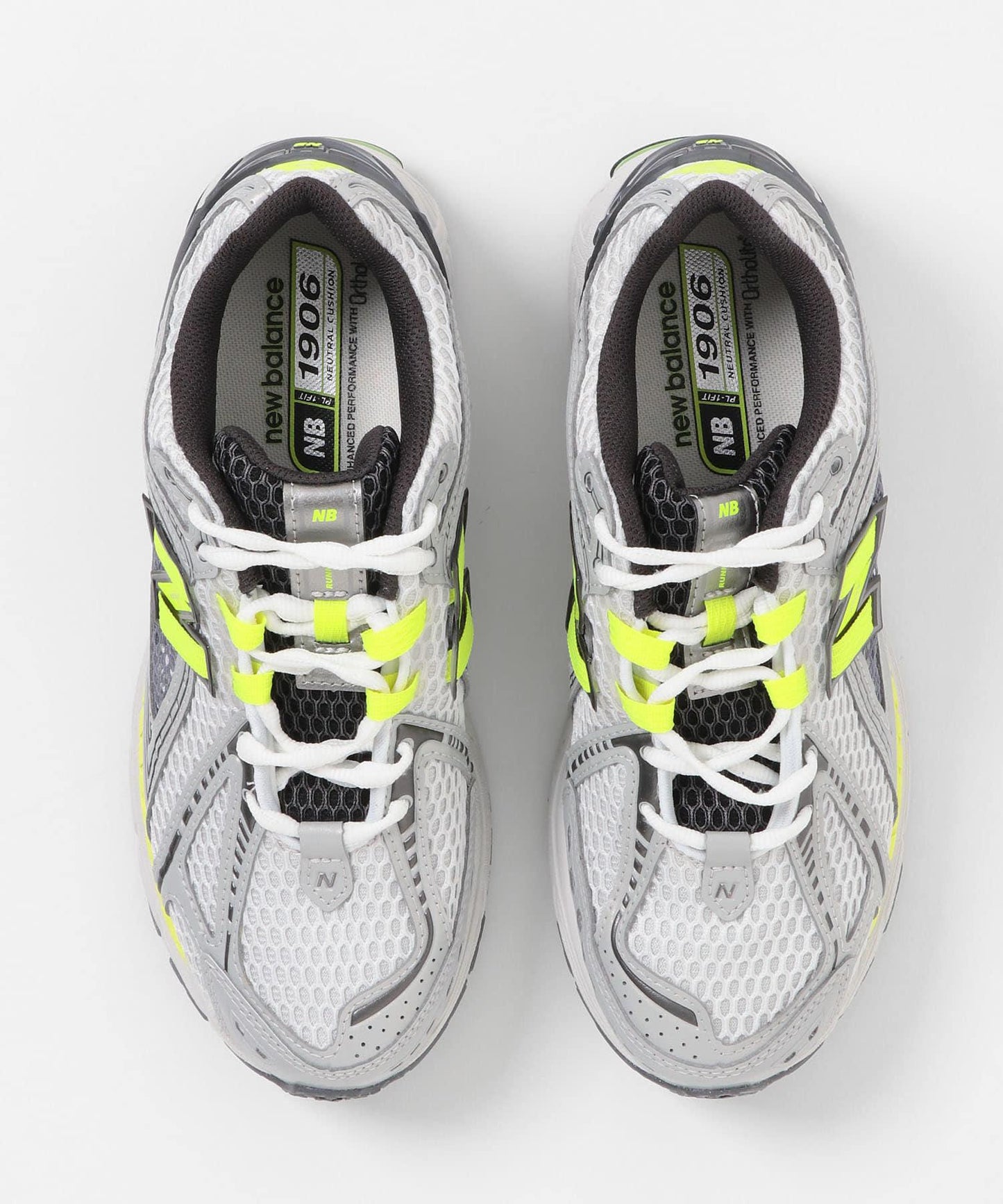 NEW BALANCE 1906R
