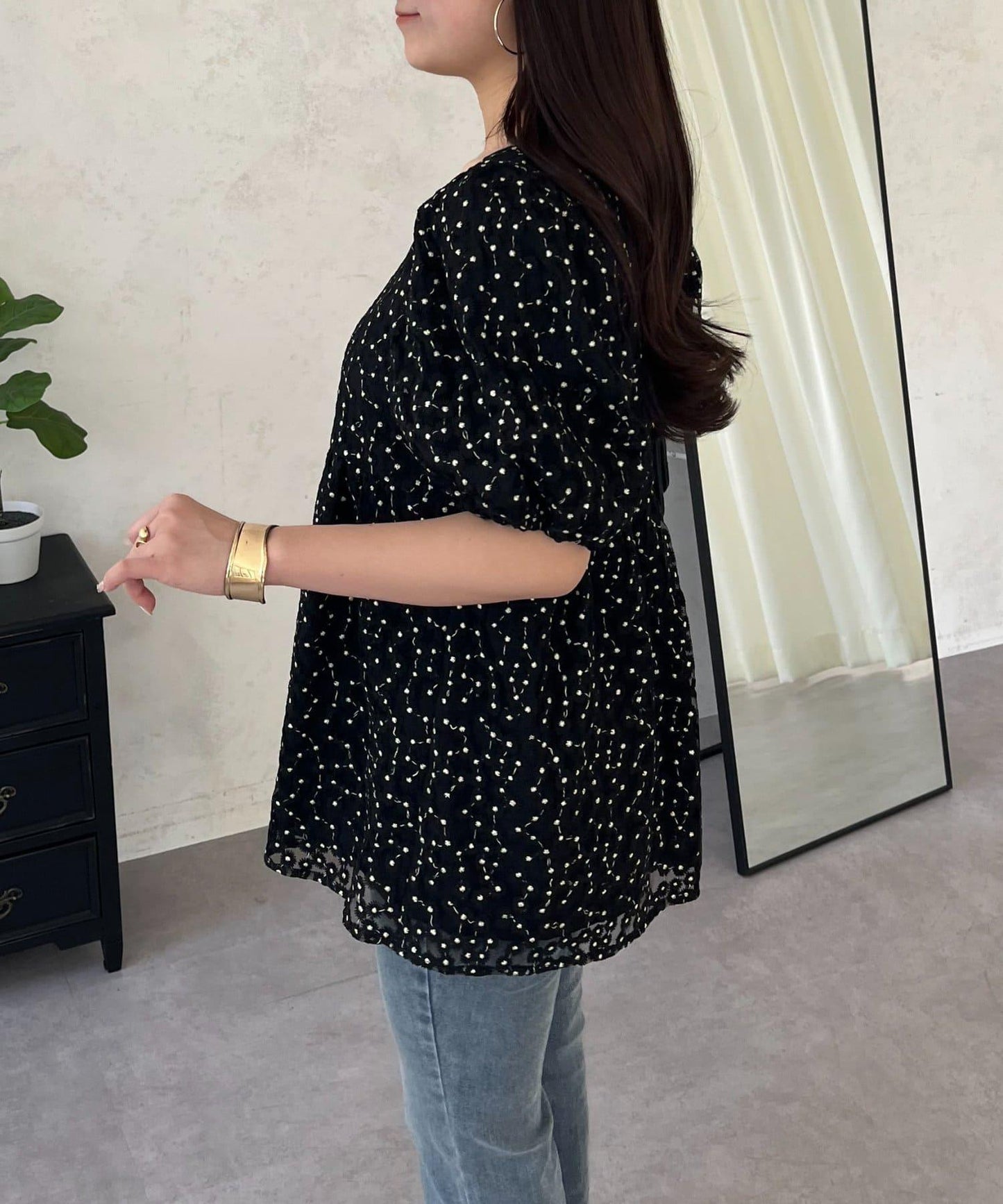 蓬鬆薄紗 荷葉邊設計 蕾絲 女式襯衫