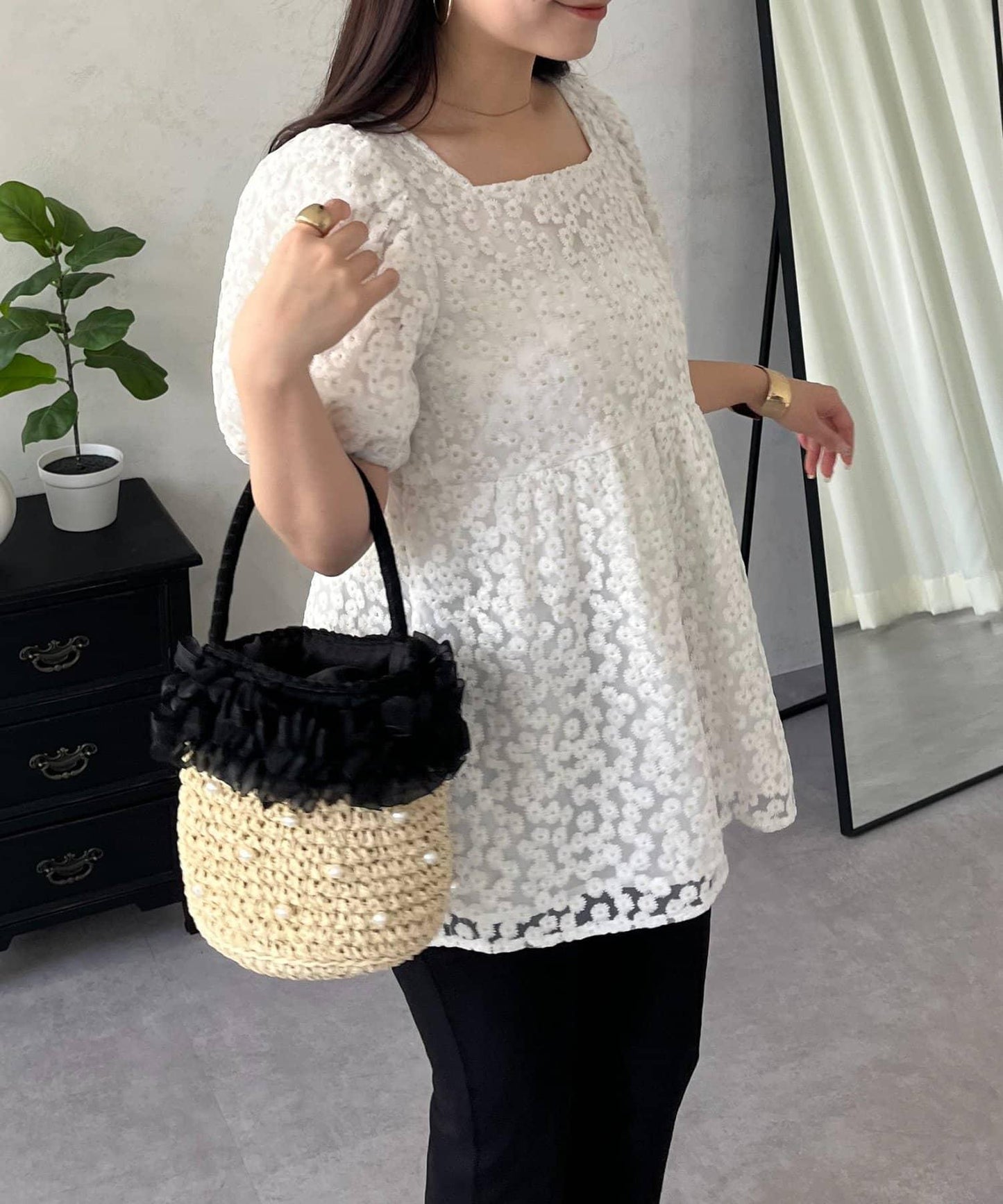 蓬鬆薄紗 荷葉邊設計 蕾絲 女式襯衫