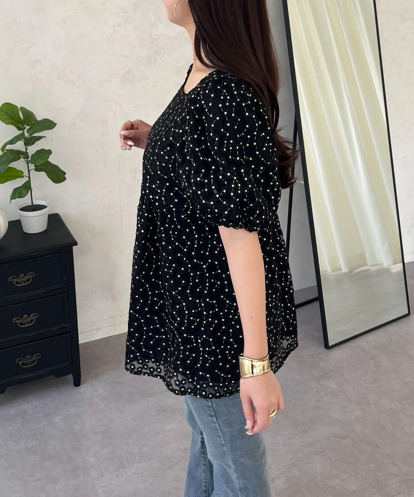 蓬鬆薄紗 荷葉邊設計 蕾絲 女式襯衫