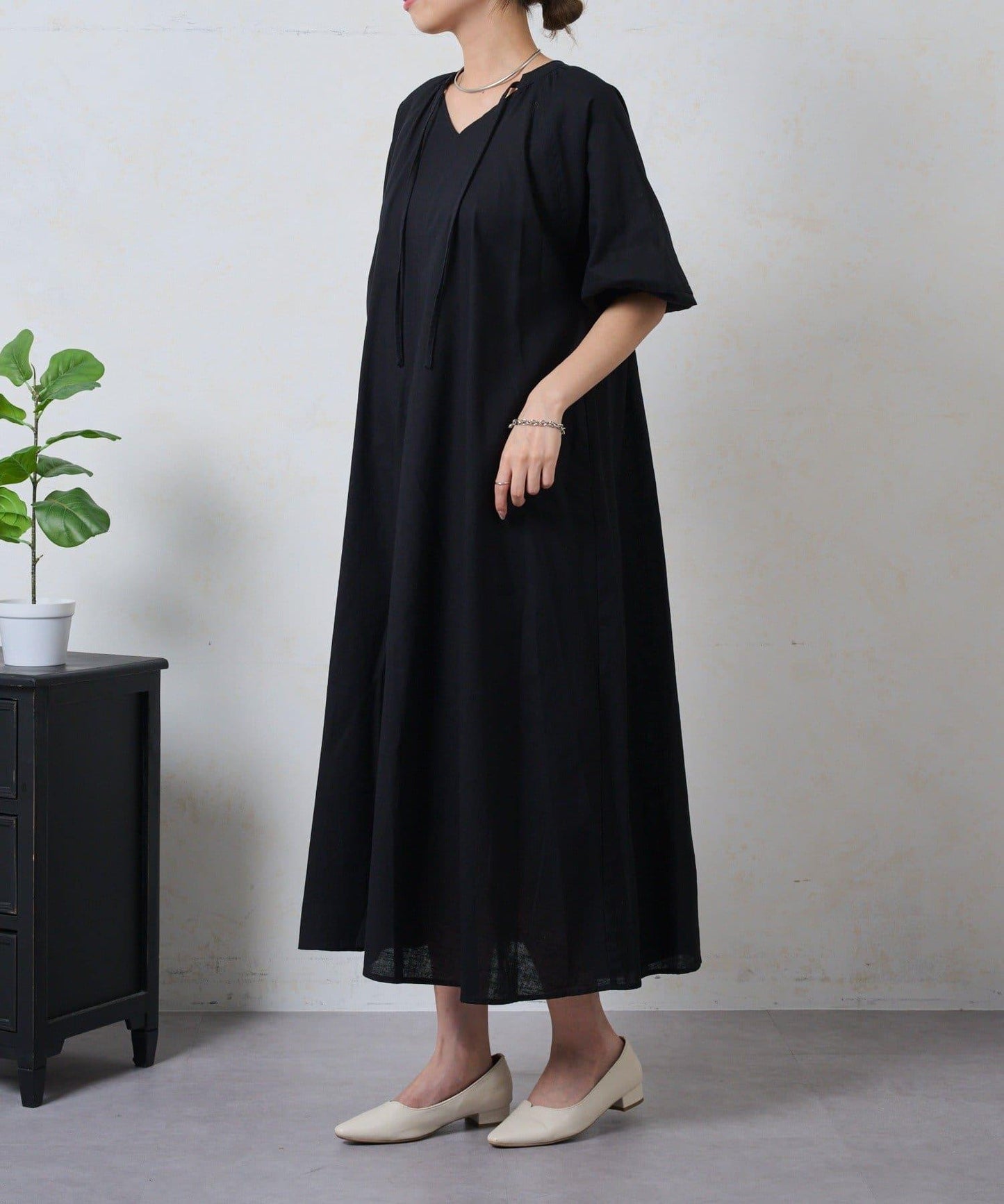 鑰匙領 亞麻 連衣裙