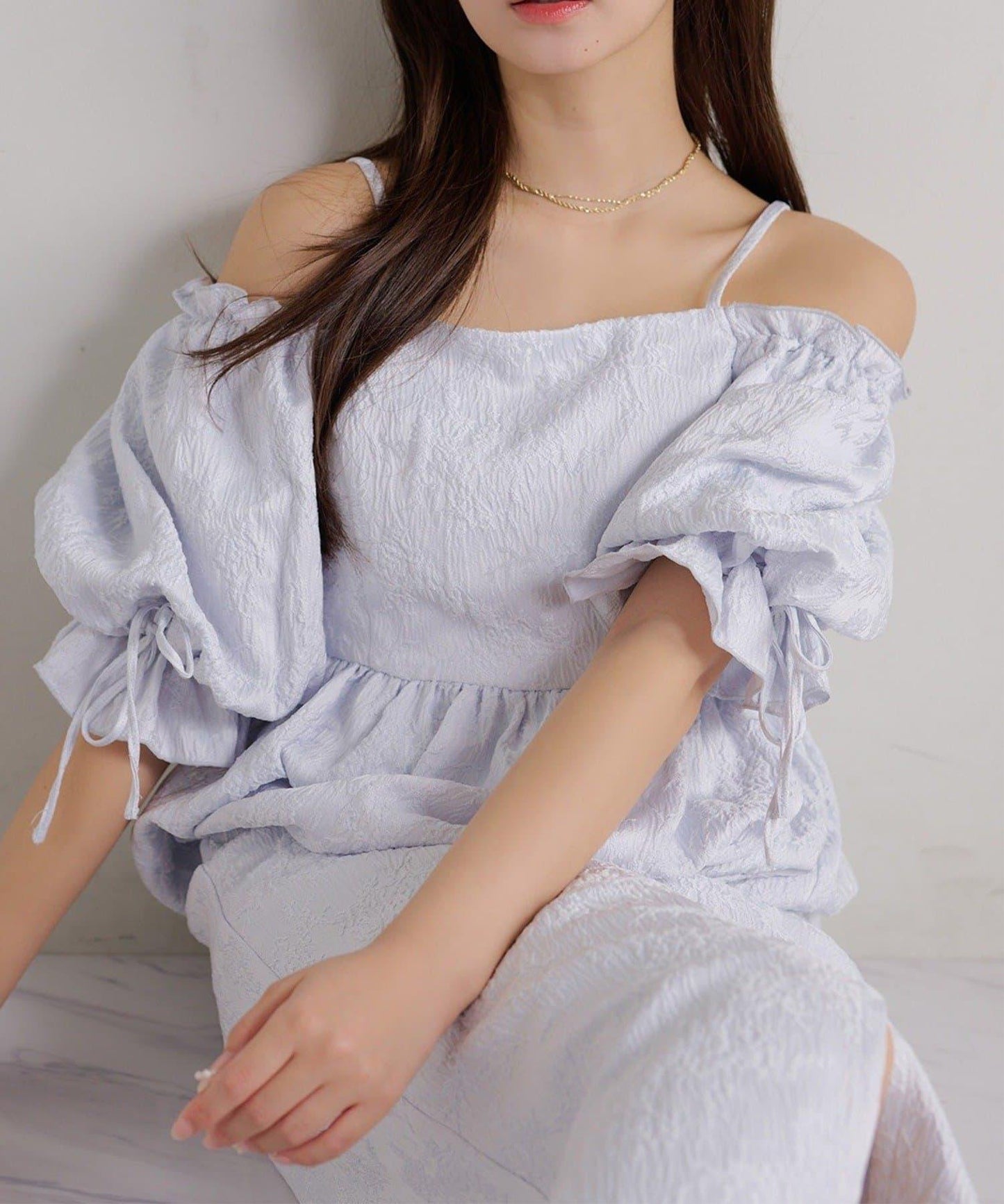 Seemi. 泡泡袖 襯衫