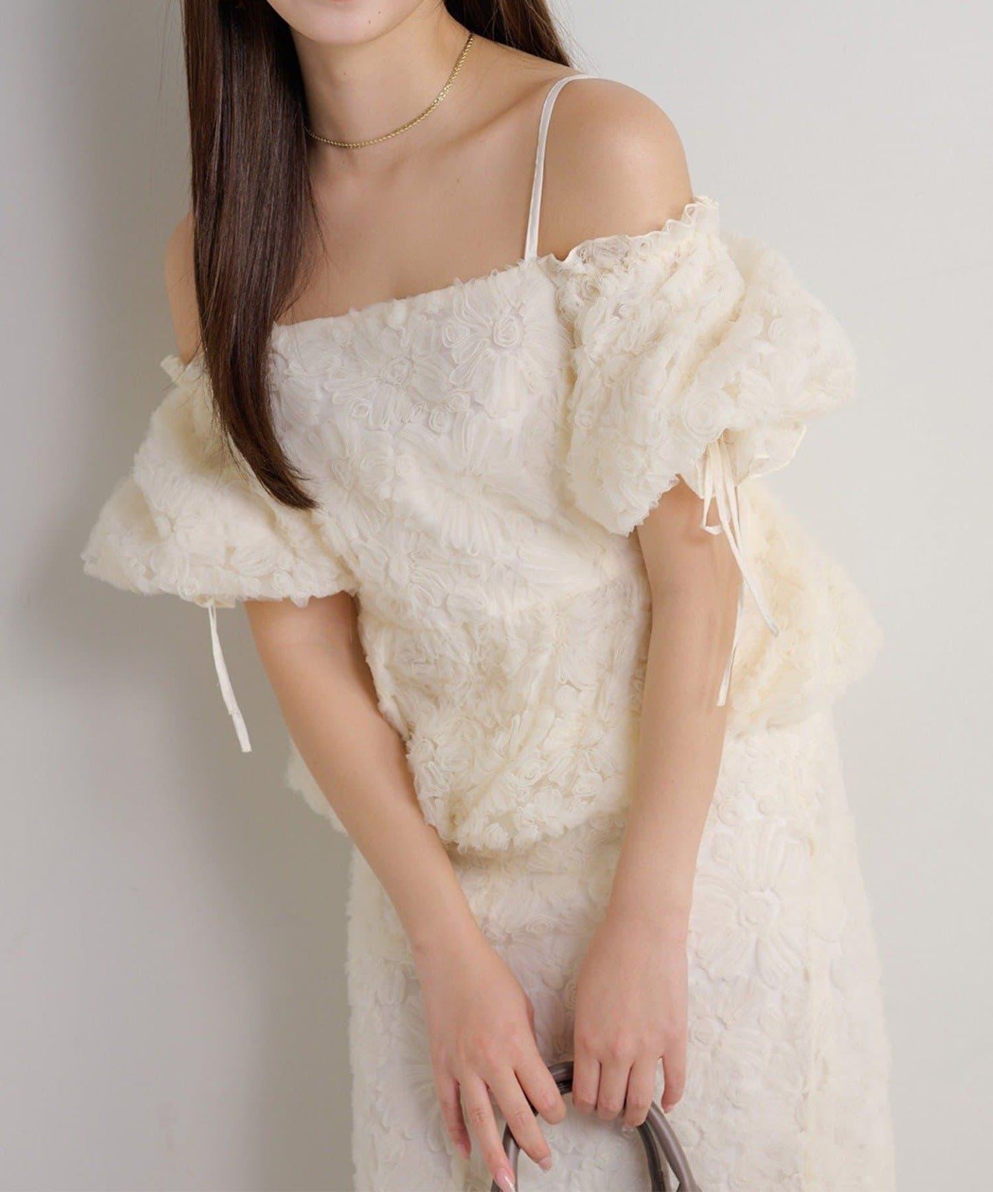 Seemi. 泡泡袖 襯衫
