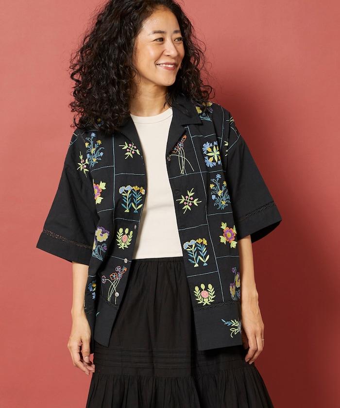 拼接花刺繡設計 襯衫