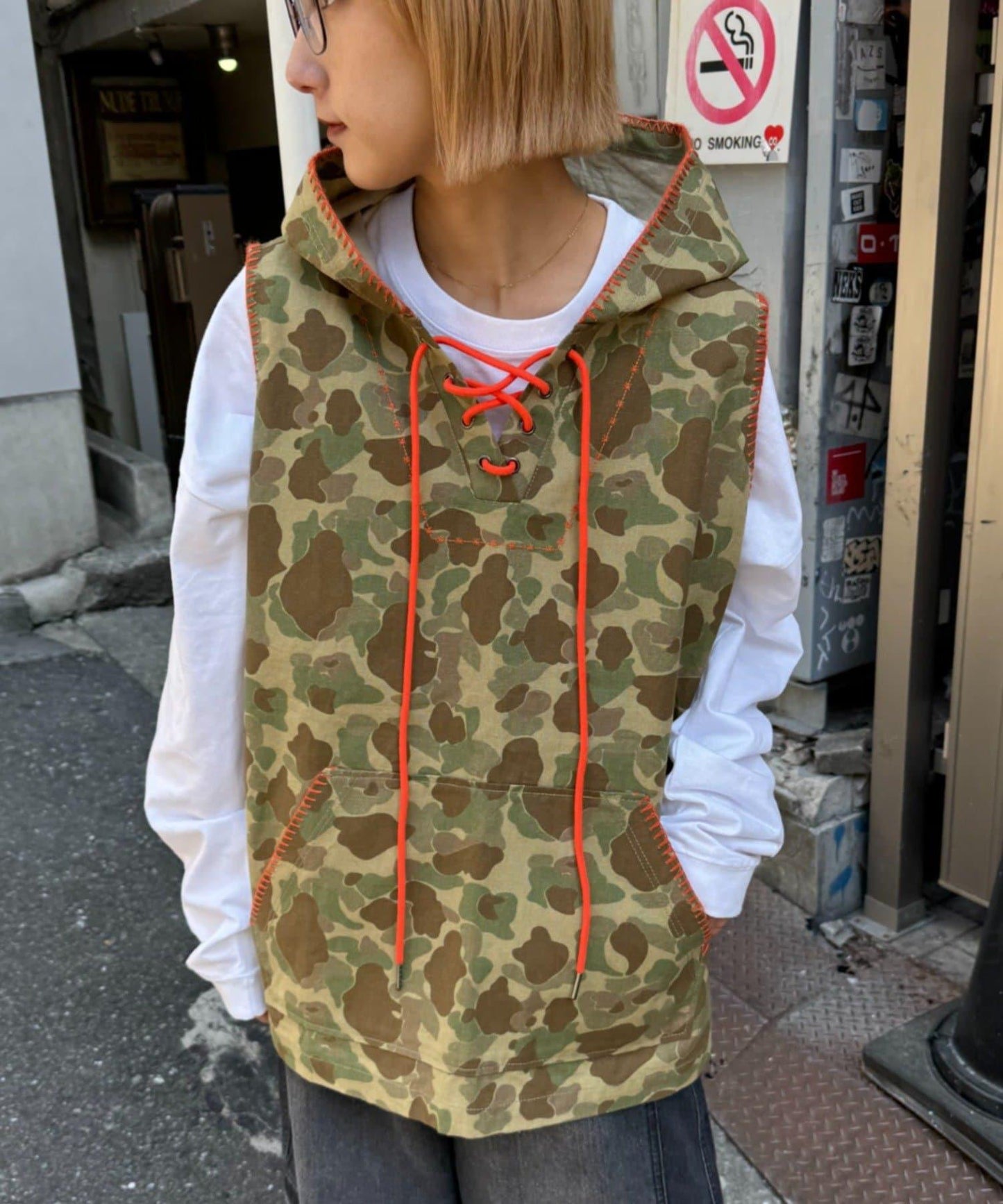 SOUNDS GOOOOD 迷彩圖案 手工縫線 連帽馬甲