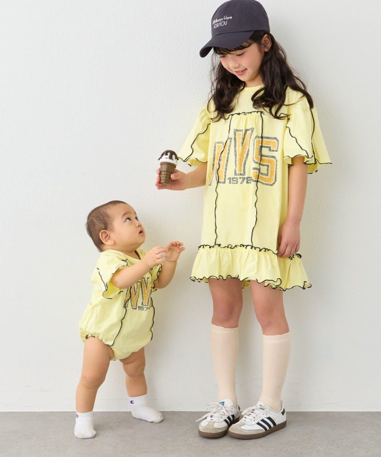 荷葉邊拼接 logo 短袖連體哈衣