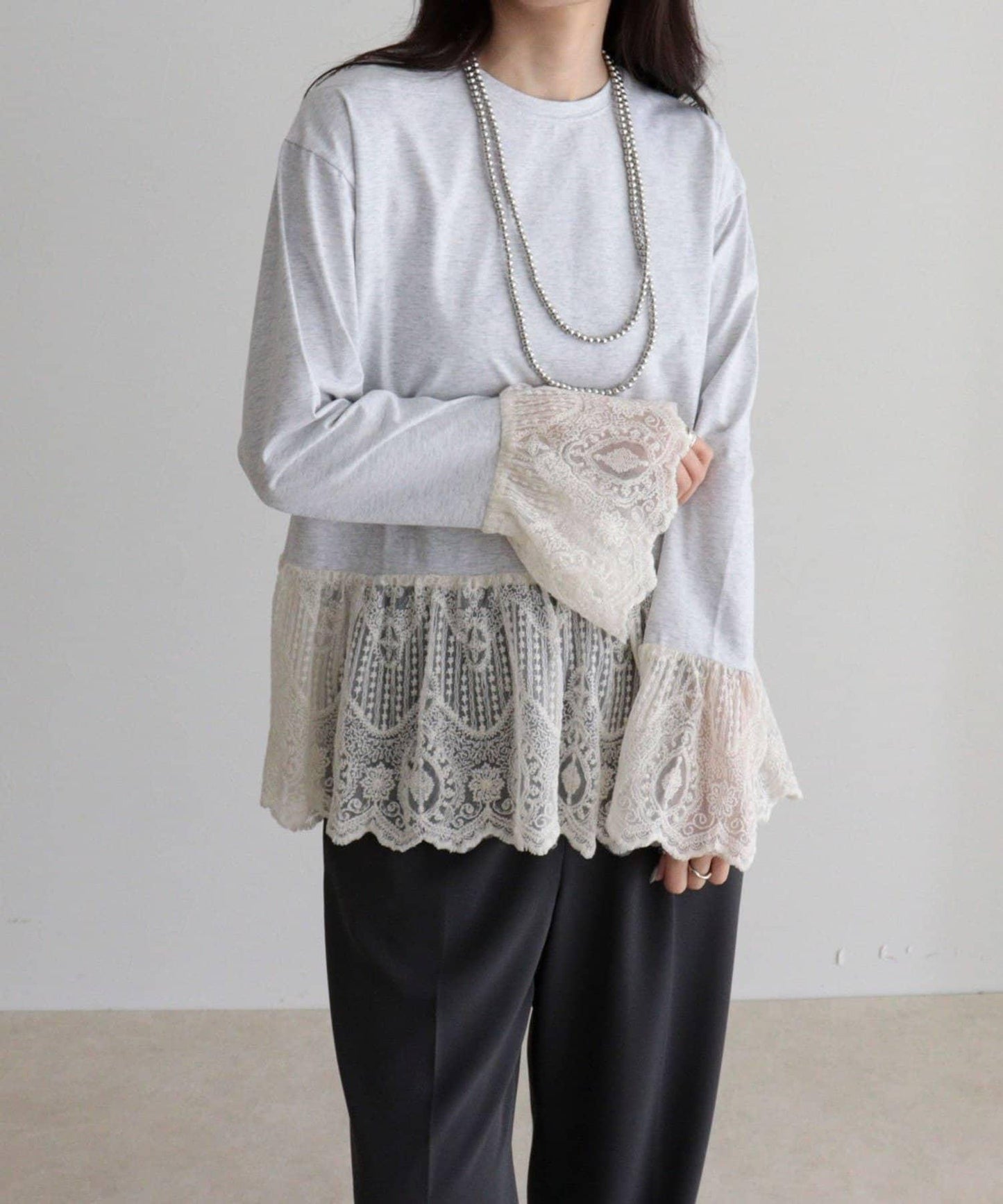 蕾絲拼接設計 長袖T恤（販售款）