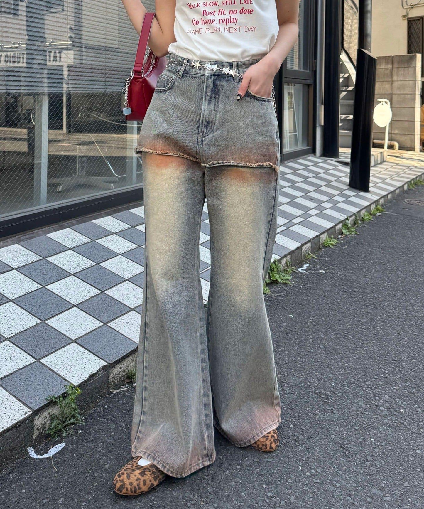 漸變拼接褲腳設計牛仔褲