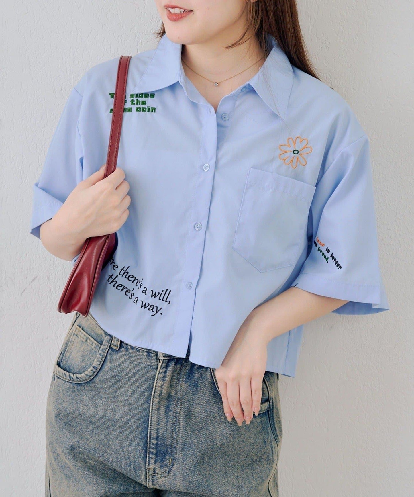 刺繡設計 短款 女式襯衫（OUTLET限定）