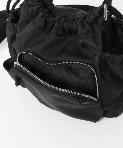 防潑水 口袋設計 尼龍包